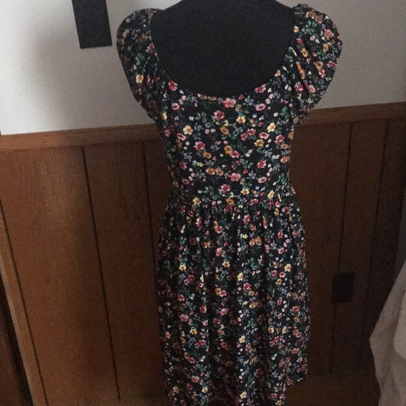 No Boundaries Asymmetrical Floral Dress Large - Picture 4 of 6